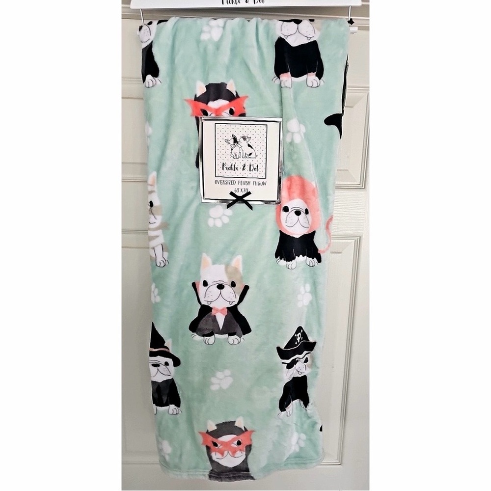 Pickle & Dot Throw Blanket Frenchie French Bulldog In Costumes 60x90